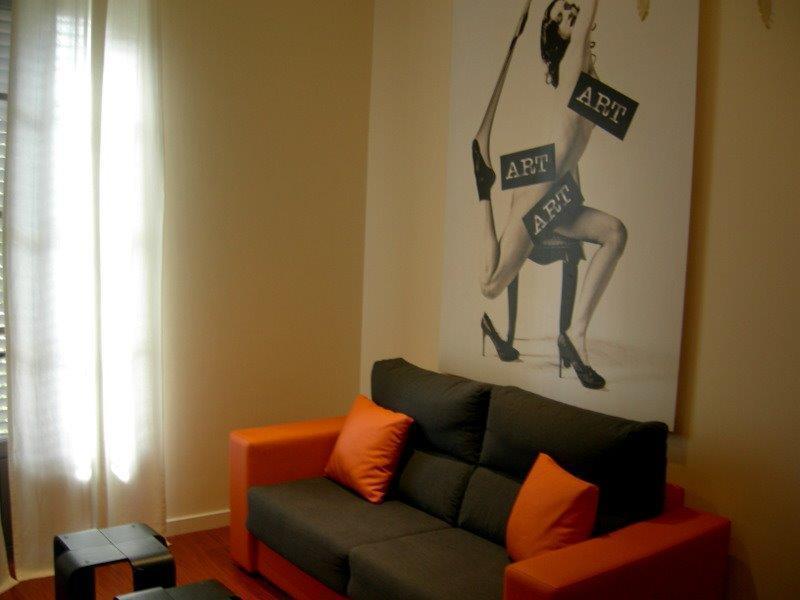 We Are Fuencarral Apartment